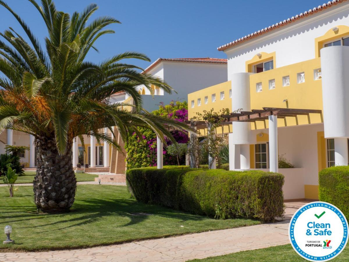 Club House Cvl Hotel Praia Da Luz Ngoại thất bức ảnh